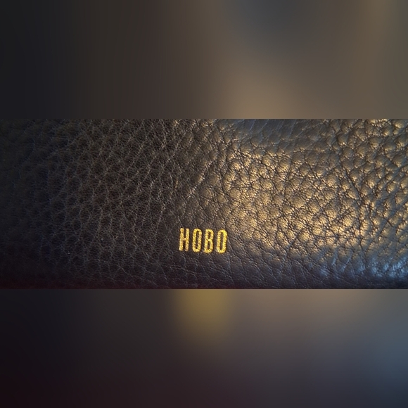 EUC HOBO International Wynn Black Smooth Leather Casual Everyday Wallet Clutch - Picture 9 of 11